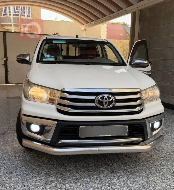 تويوتا هايلوكس